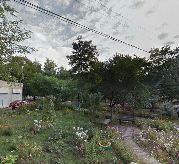 Банкомат Сбербанка России по адресу ул. 50 лет Октября,  д. 1